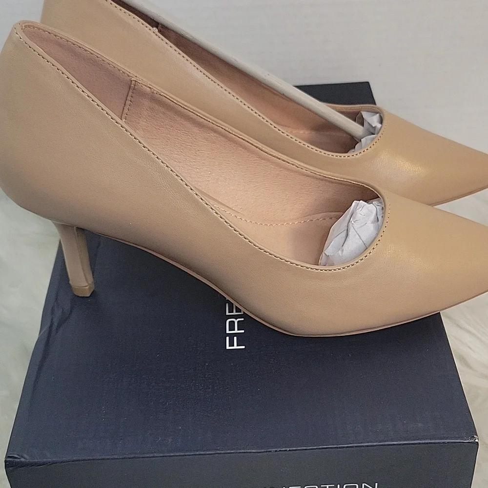 French Connection Nude Pointed-Toe‎ Pump Classic Work Heel Size 6 NWT